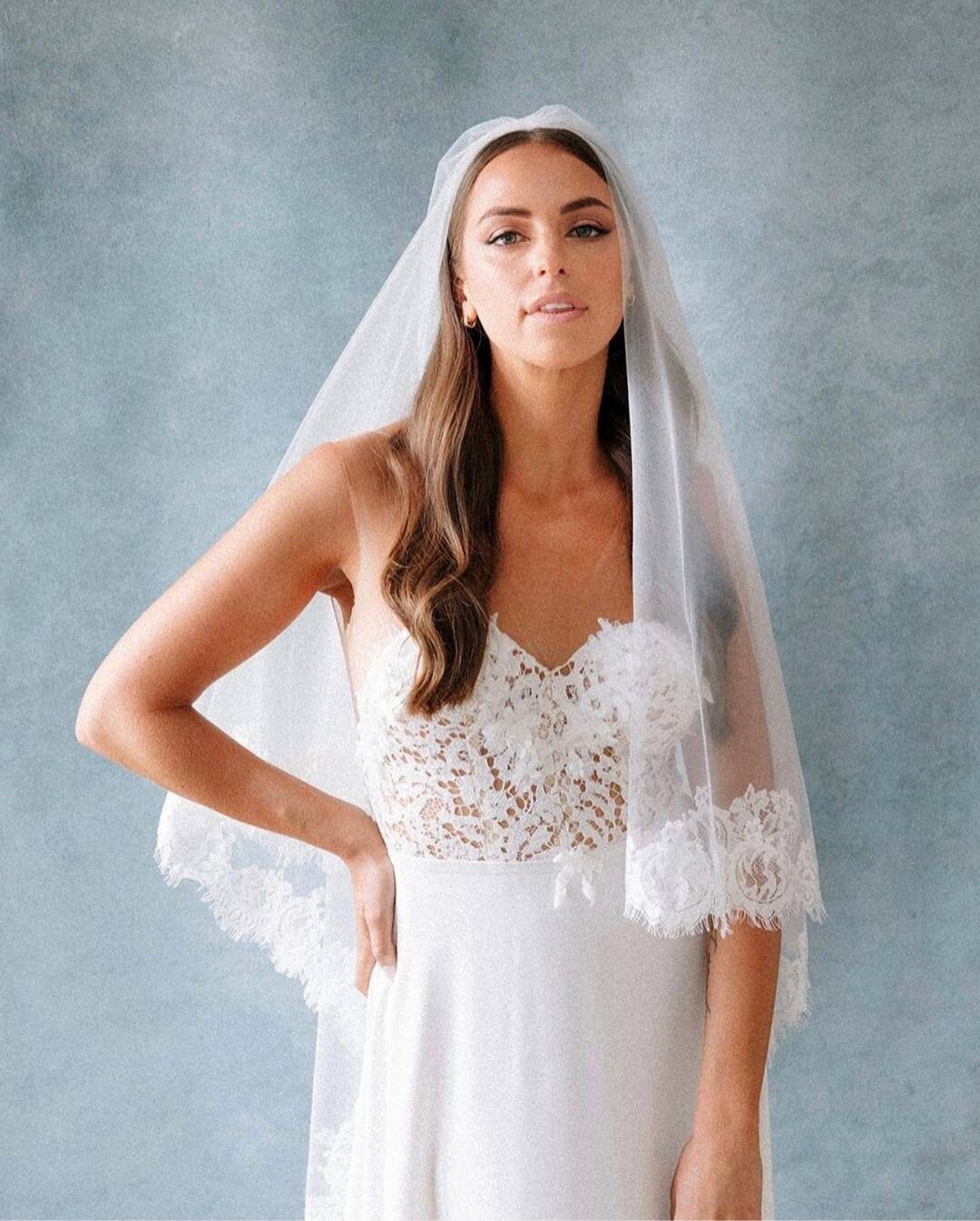 Nathalie - 2 tier lace veil